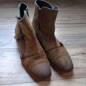 Frye Suede Leather distressed Buckled Chelsea Boots Size 12D